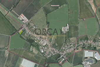 0,27 ha pozemku v k.ú. Čelechovice na Hané - 2