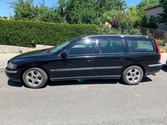 Volvo V70 D5 - 2
