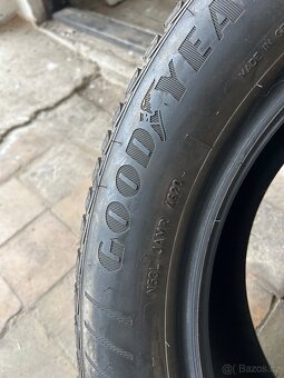Gumy 235/55/18 Goodyear - 2