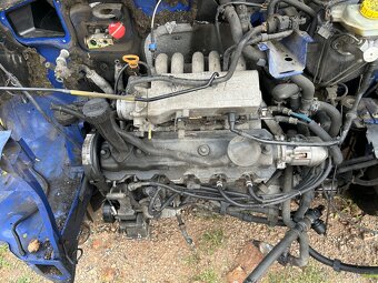 Dily transportér t4 2,5i syncro 180tisic km najeto - 2