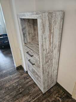 Obytna sestava se stolkem - 2