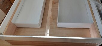 Prodám postel 180x200 - 2