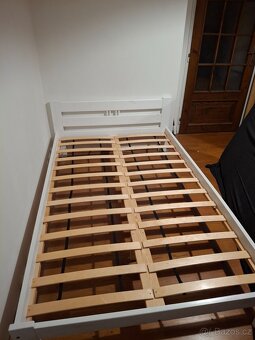 Prodám postel s matrací 120x200 cm - 2
