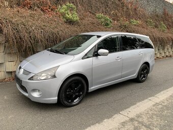 Mitsubishi Grandis    2.0 Di - D   6 místný - 2