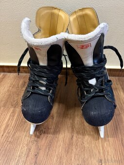 Brusle Bauer vel. 38 - 2