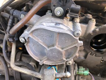 2.0 HDI 100kw RHR 6-KVALT DÍLY LEVNĚ 2.0JTD FIAT FORD - 2