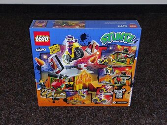 VÝPRODEJ LEGO City 60293 Kaskadérský tréninkový park - 2