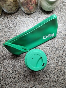 Nový dárkový set kosmetické taštičky a kelímku zn. Chilly - 2