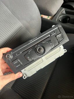 radio z audi A4 B8 8K a A5 8T - 2