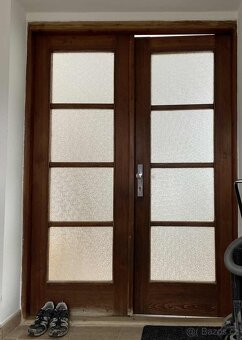 Masivní dvoukřídlé dveře 140cm - 2