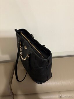 Kabelka Guess - 2