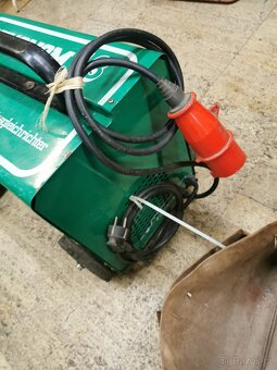 Svářečka 220/380. - 2