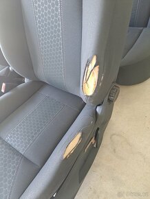 sedačky Ford Fiesta - 2