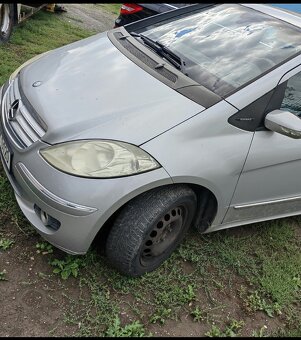 Mercedes A - 2