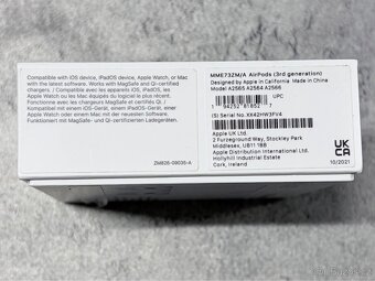 - Apple AirPods (3. generace) - - 2