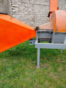 Štěpkovač za traktor - 2