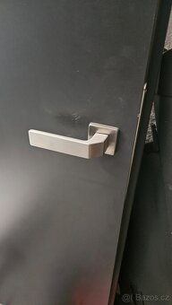 Kvalitní dveře 80 antracit - 2