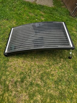 Solární panel pro ohřev bazénu. - 2