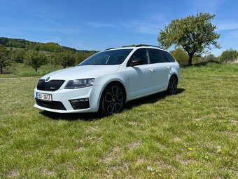Škoda Octavia 3 RS /DSG/Bílá - 2