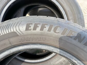 Sada letních pneu Goodyear 205/60/16, cca 5 mm - 2