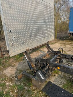 Hydraulické čela Dholandia, BAR, MBB Palfinger vše na 24V - 2
