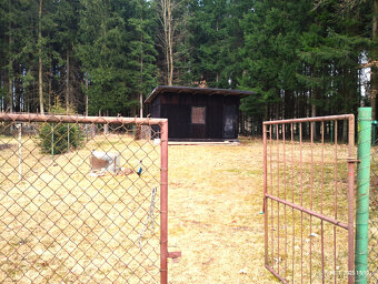 Červený Kostelec - zahrada 380 m2 - 2