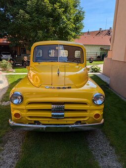 Dodge B3, V6 pickup - 2