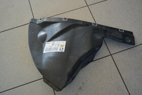 Spodní kryt motoru - levá část 8D0863821E, Audi A4, Passat B - 2