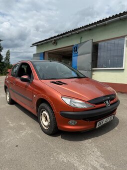 Peugeot 206 1.4 benzín – na opravu nebo na ND + sada kol - 2