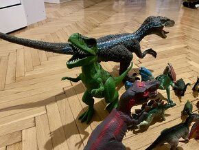 Velký balík dinosaurů na prodej - 2