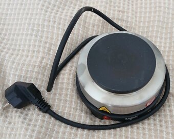 Elektrický vařič Beper - 2