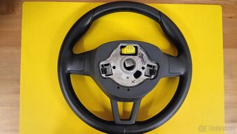 kožený volant s airbagem, bez výhřevu 5E0971584A (použité) - 2