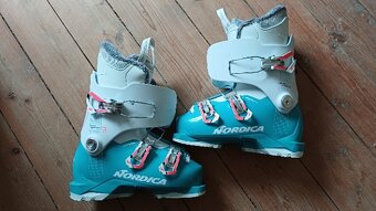 Lyžáky Nordica 22,5, dětské - 2