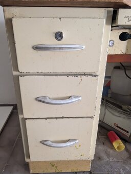 Starožitný nábytek CHIRANA - 2