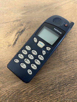 Prodám Nokia 5110 špatná baterie - 2