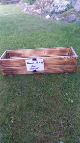 Dřevěné truhlíky opalované nové - 2