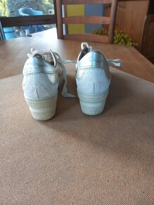 Kožené tenisky 39 - 2