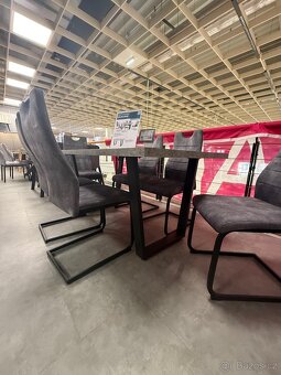 Kuchyňský stůl - 2