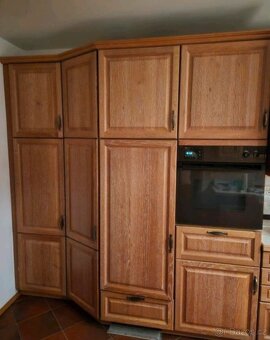 Dubová rustikální kuchyně se spotřebiči,5678 - 2