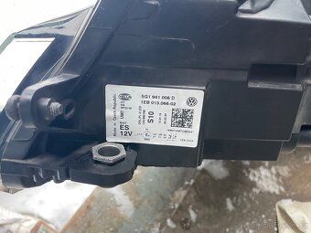 VW GOLF 7 VII OD 2017- SVĚTLOMET S LED PRAVÝ - 2