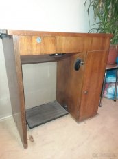 Šlapací šicí stroj Zetina - 2