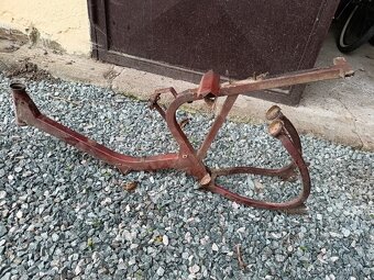 Jawa 555 ram se zadní vidlici - 2