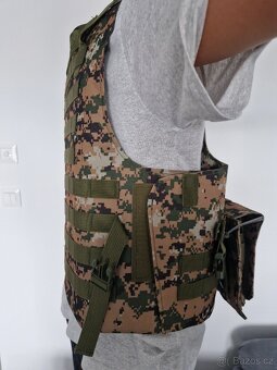 Taktická vesta - 2