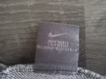 Značková mikina - 2