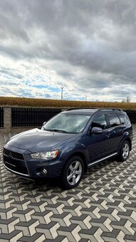 MITSUBISHI OUTLANDER 2.2Di-D 103kw 4x4 - 2