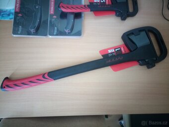 Sekera Mountfield - 2