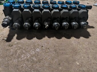 Minibagr rozvaděč - 2