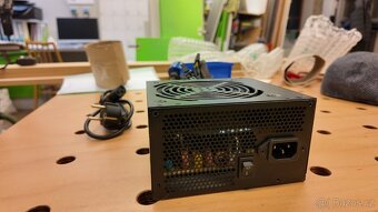 PC zdroj fractal design 500w essence - 2