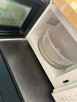 Mikrovlnná trouba Daewoo KOR 7G8KW - 2