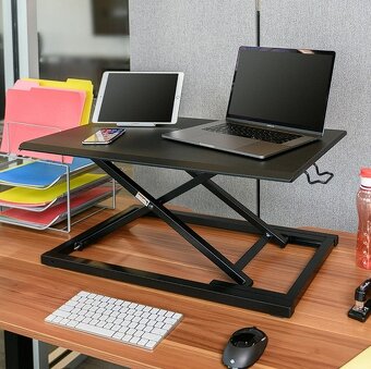 Výškově nastavitelný stolek - 2